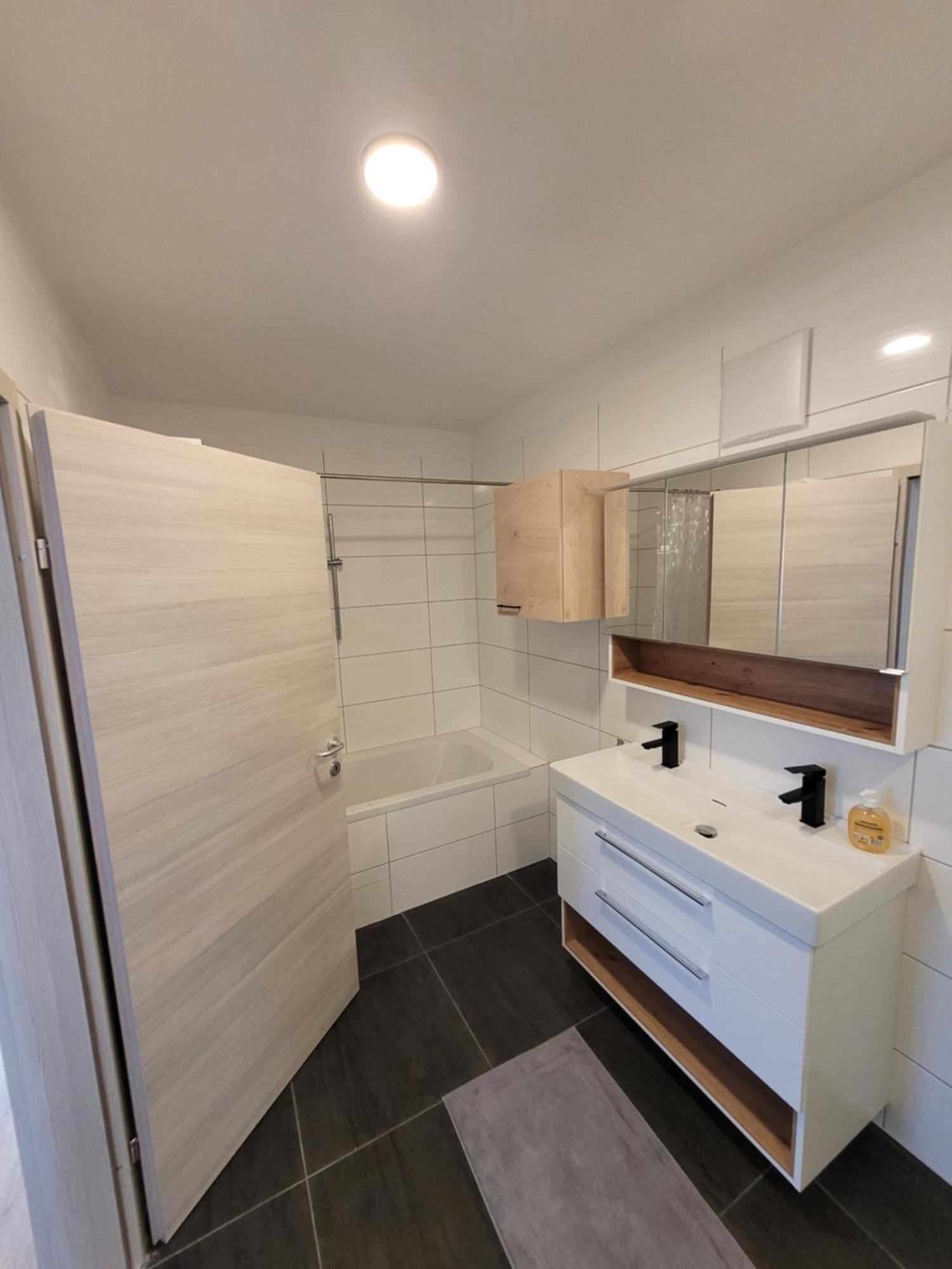 Apartment An Der Donau Krumnussbaum ภายนอก รูปภาพ