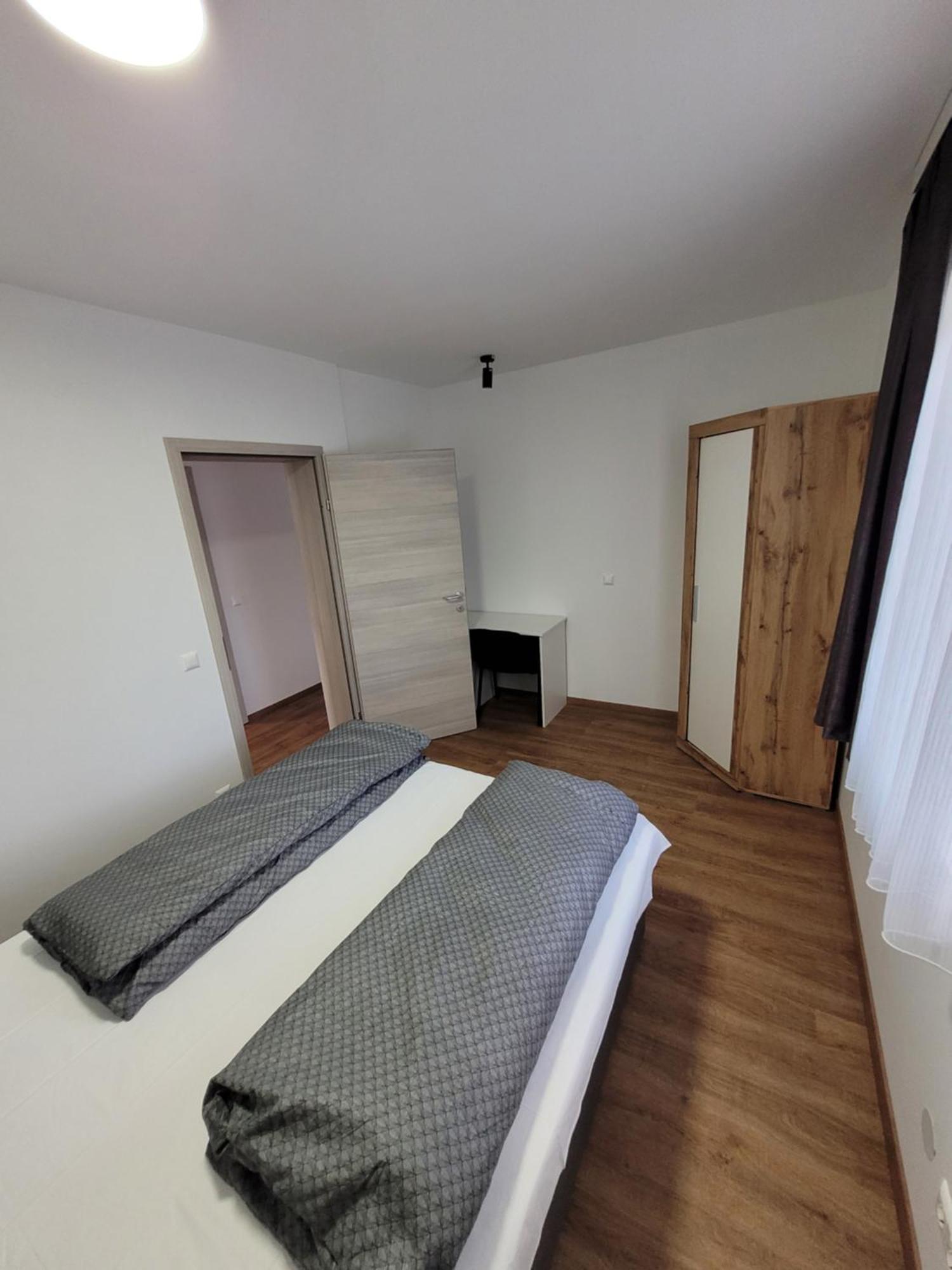 Apartment An Der Donau Krumnussbaum ภายนอก รูปภาพ