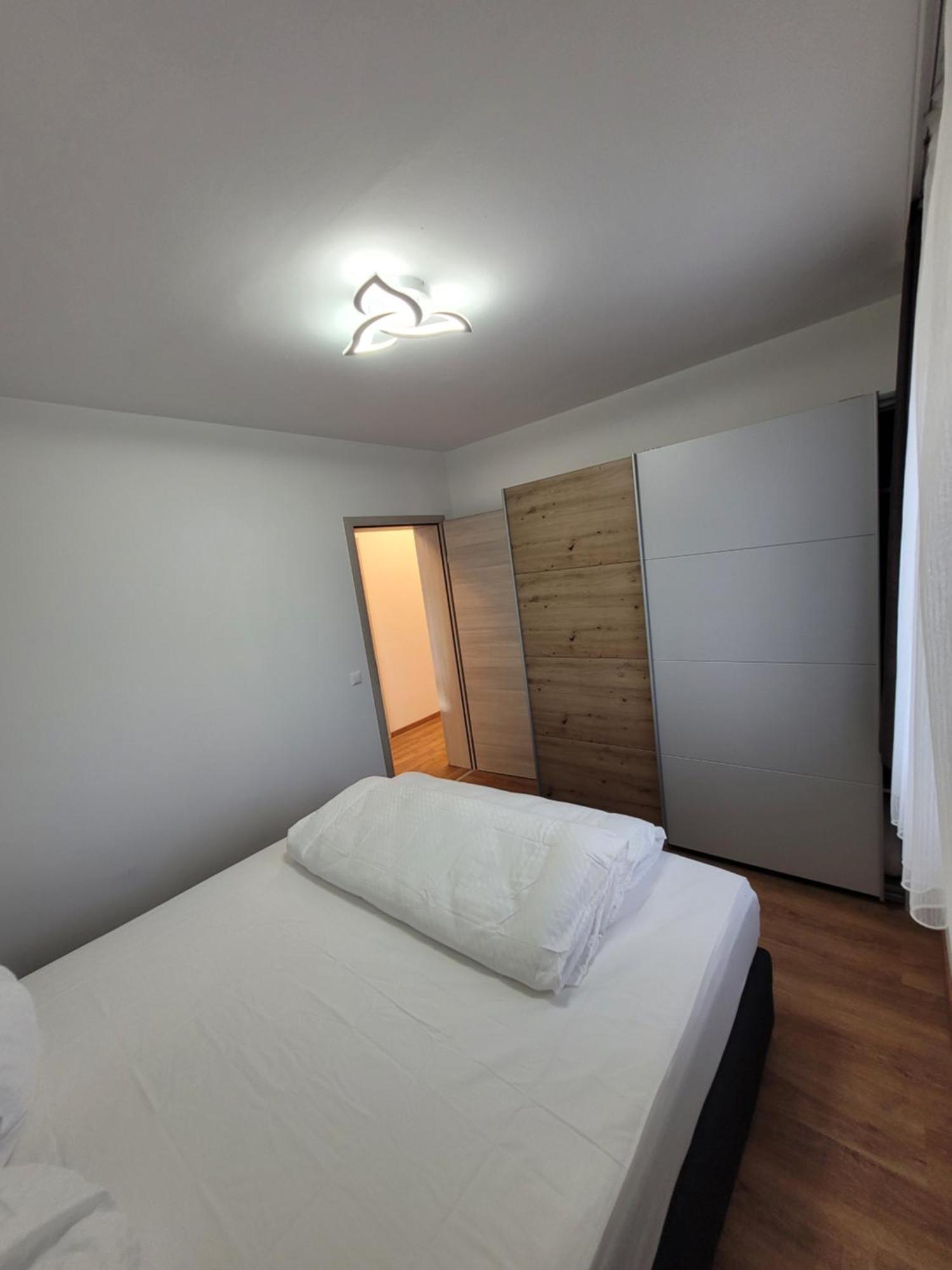 Apartment An Der Donau Krumnussbaum ภายนอก รูปภาพ