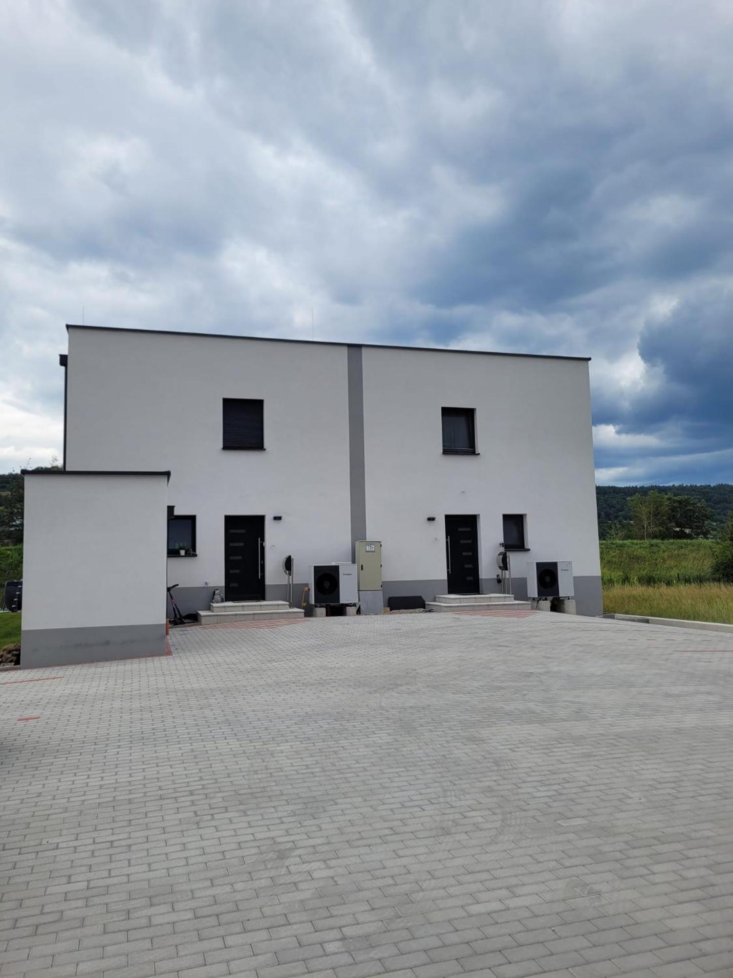 Apartment An Der Donau Krumnussbaum ภายนอก รูปภาพ